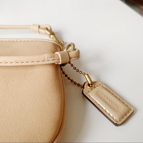 Coach nude wristlet - Picture 7 of 7